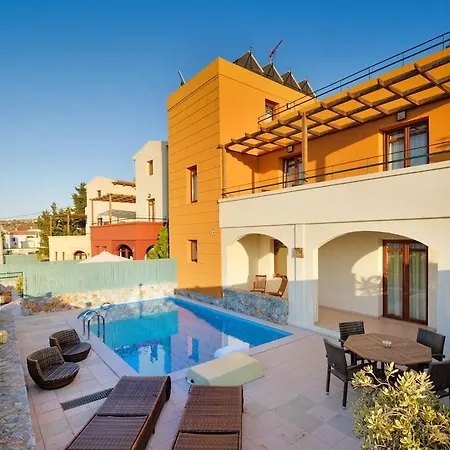 Trinity Villas * Плака