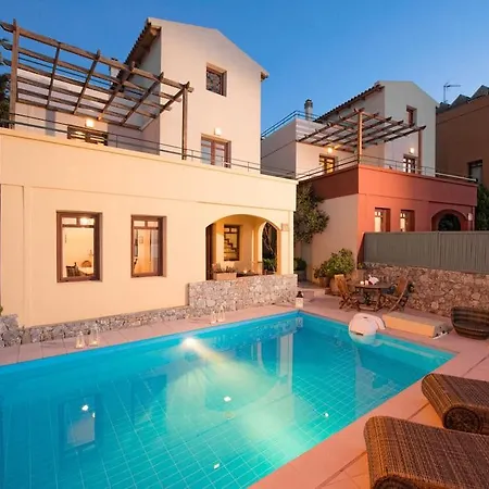 Trinity Villas *